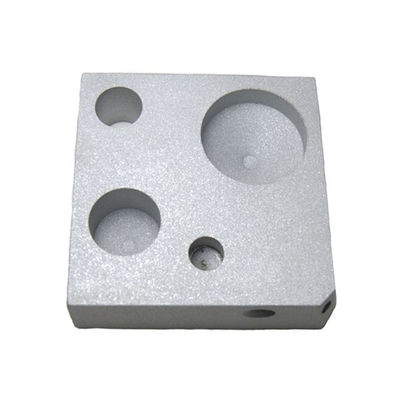 Ra0.4 Steel Fastener CNC Machining Parts Sandblasted Brushed 400mm Dia